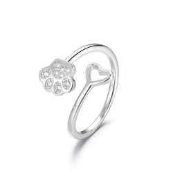 Rhodium-plated silver ring with heart and zirconia footprint