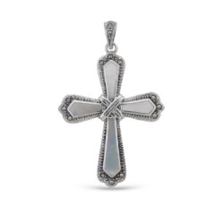 Silver and Marcasite combined cross pendant measuring 43...